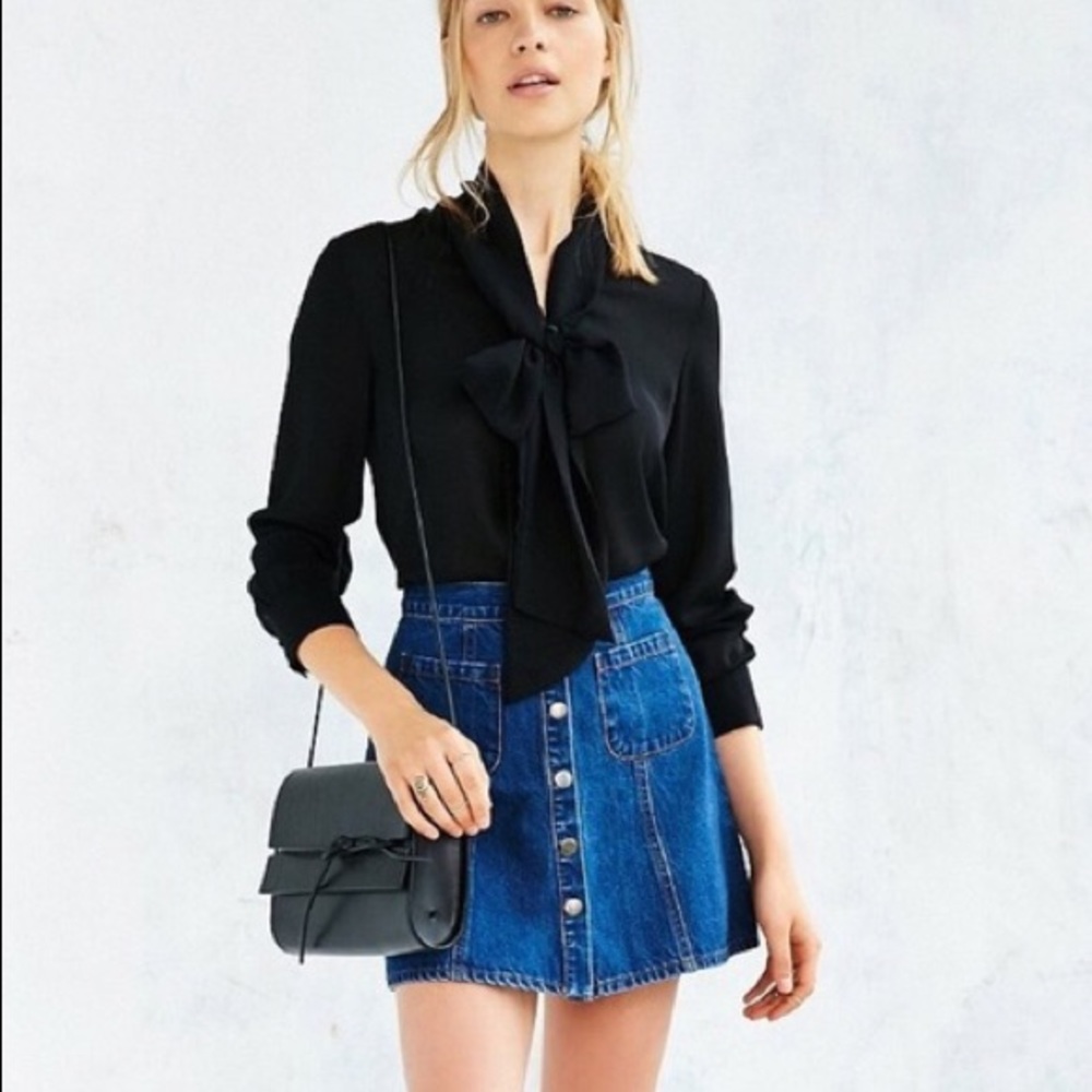 BDG Denim Button-Front Skirt from Urban Outfitters - Picture 2 of 5